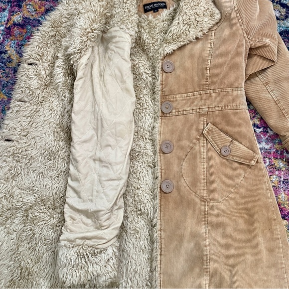 Steve Madden Beige Corduroy Penny Lane Coat with Faux Fur - Picture 12 of 13